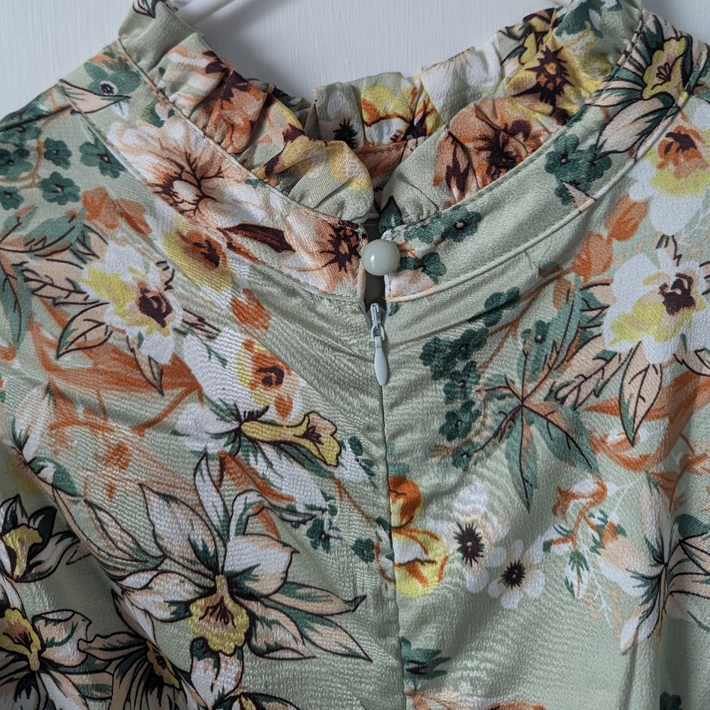 Floral Print High Neck Ruched Midi Dress Sage Green Fairycore Size 4 Boohoo - Picture 8 of 13